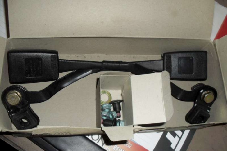Inkliksysteem gordels links en rechts Audi A3 97-03