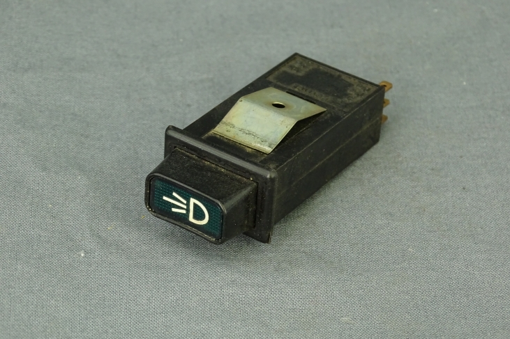 Mistlichtschakelaar Audi 80 / 100 / Vw Passat