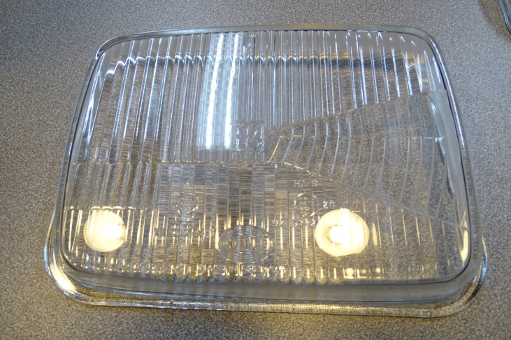 Koplampglas links Mercedes T2 LN1