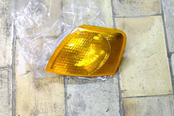 Knipperlicht links Vw Passat 98-01