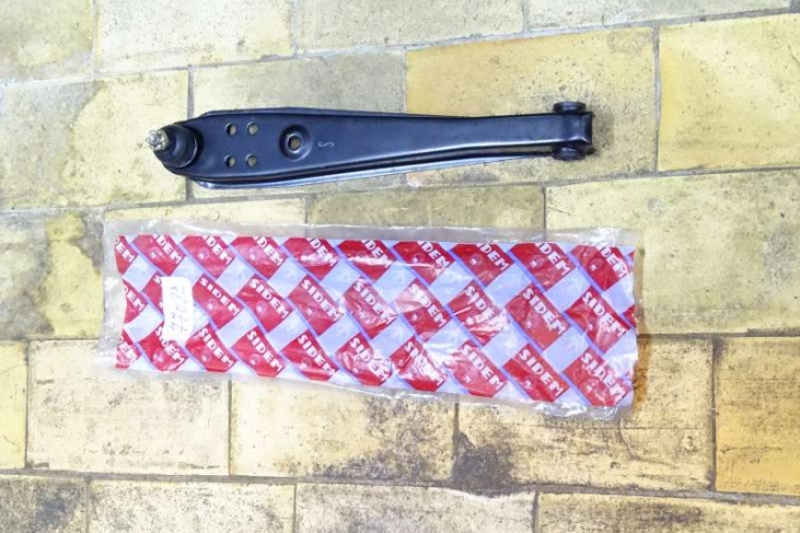 Draagarm links / rechts Suzuki Super Carry