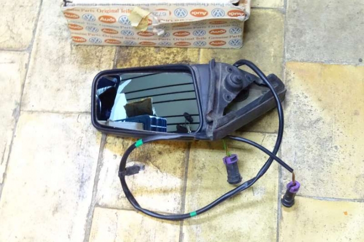 Spiegel rechts convex electrisch + verwarmd Audi 100 / V8